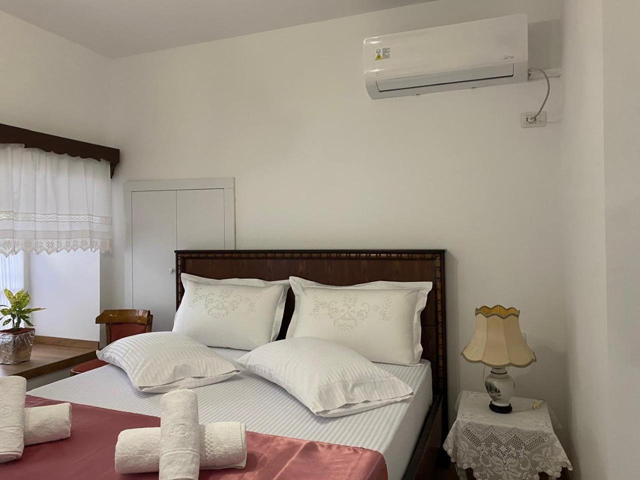 Gjirokastër Yuri Guest House מראה חיצוני תמונה