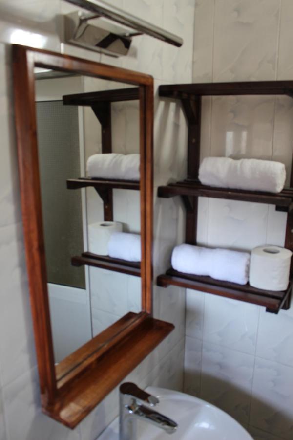 Gjirokastër Yuri Guest House מראה חיצוני תמונה