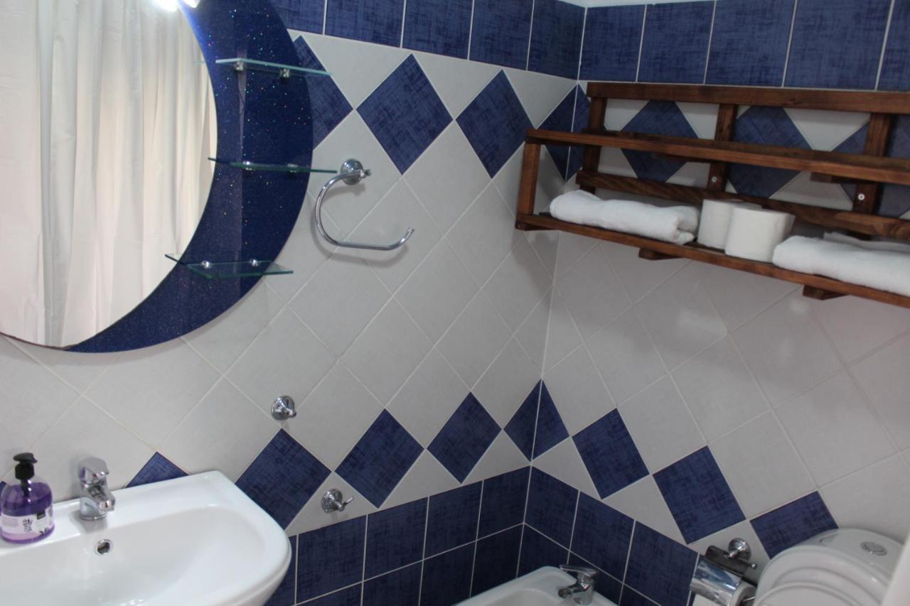 Gjirokastër Yuri Guest House מראה חיצוני תמונה